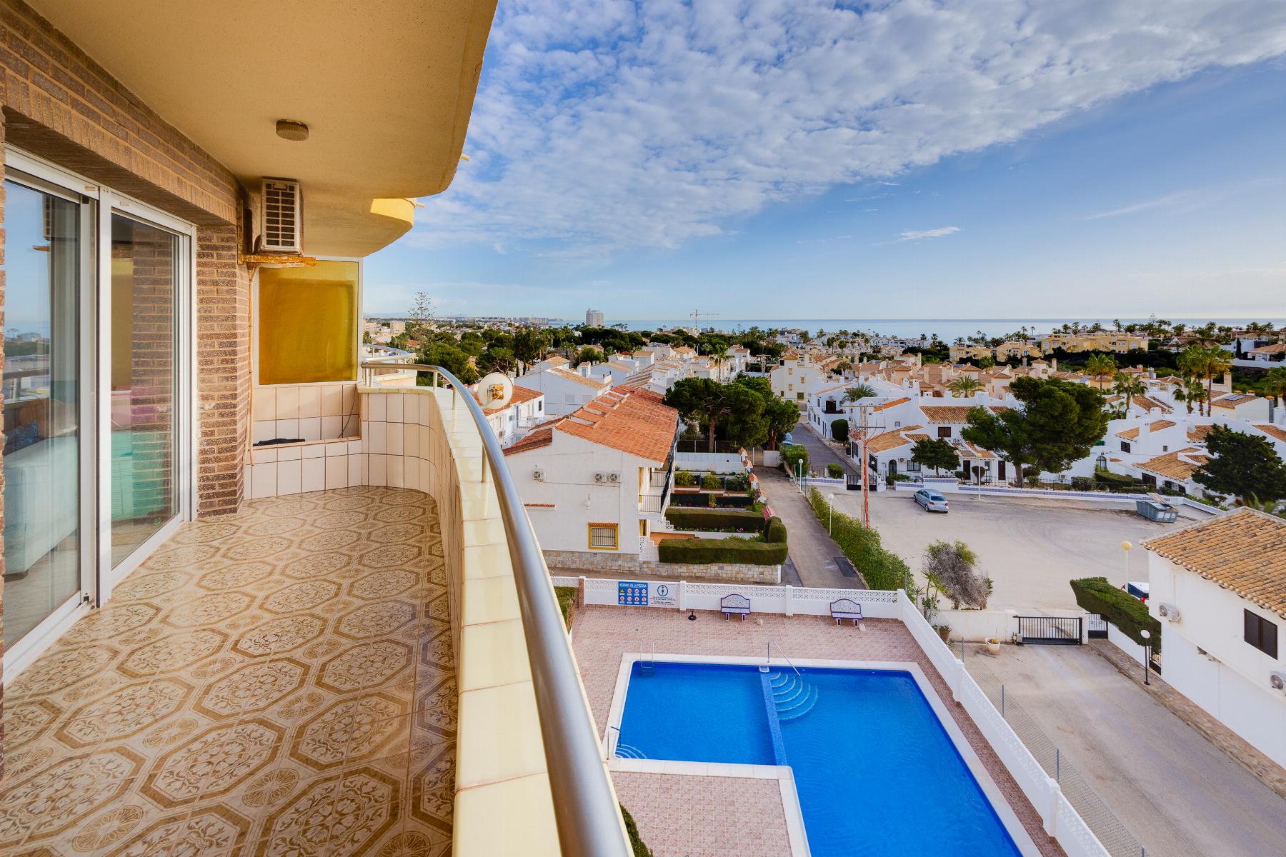 2 bedroom Apartment in Orihuela Costa