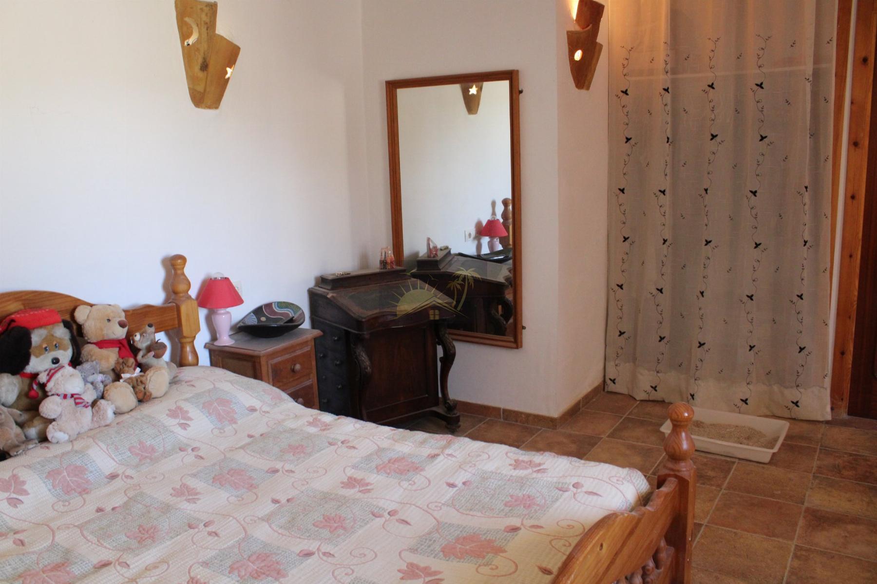 For sale of residence in Castilléjar